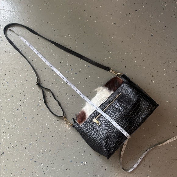 Leather bag. Gently used. - Picture 9 of 11